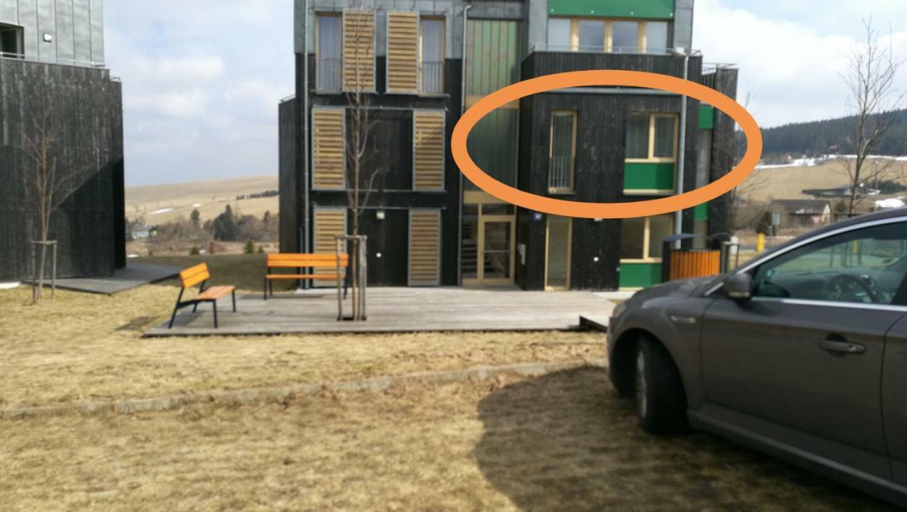 Apartman Mustang Klinovec Loučná pod Klínovcem Exterior foto